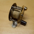 ROUSEK mosazn�,   pr. 52 mm, s �ehta�kou, vyv�en� kli�ka ,signovan� ROUSEK �.S.R