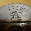 Detail znaku Stib�rek na zadn� stran� navij�ku